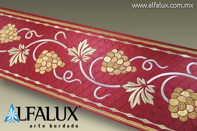 03 Uvas Rojo 1x Side